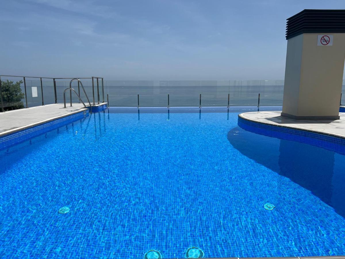Apartamento Breathtaking Sea View Estepona Exterior foto