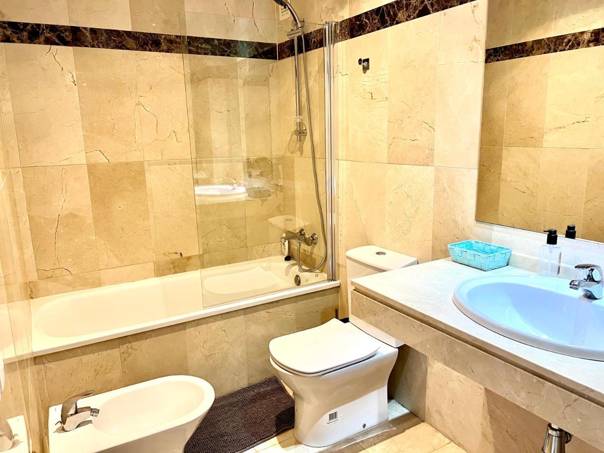 Apartamento Breathtaking Sea View Estepona Exterior foto