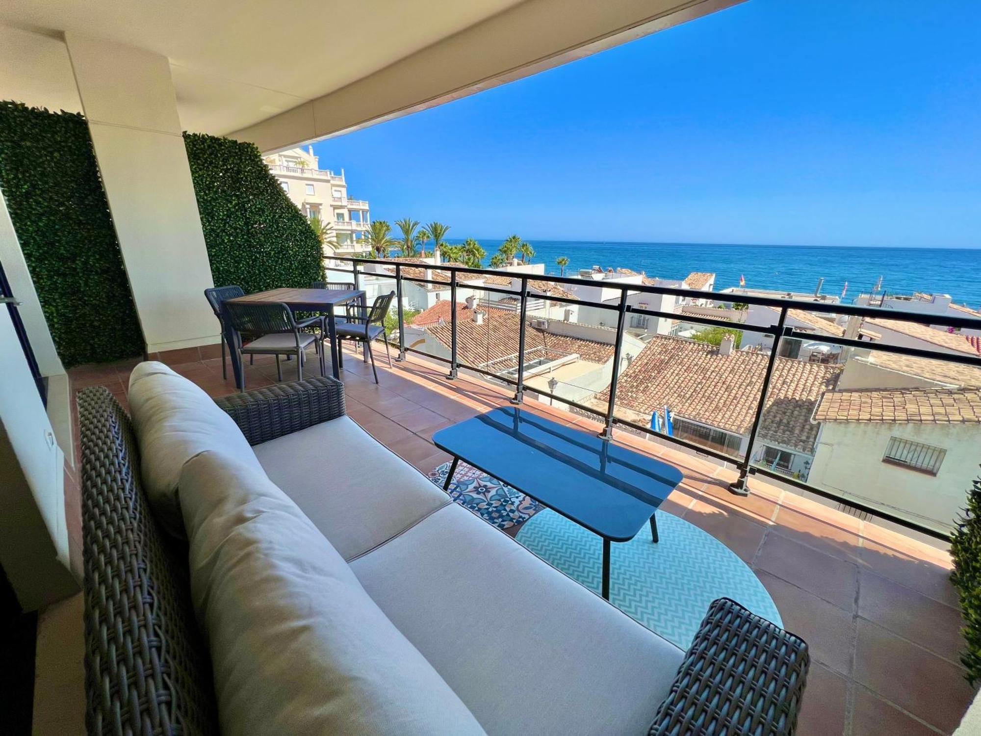 Apartamento Breathtaking Sea View Estepona Exterior foto